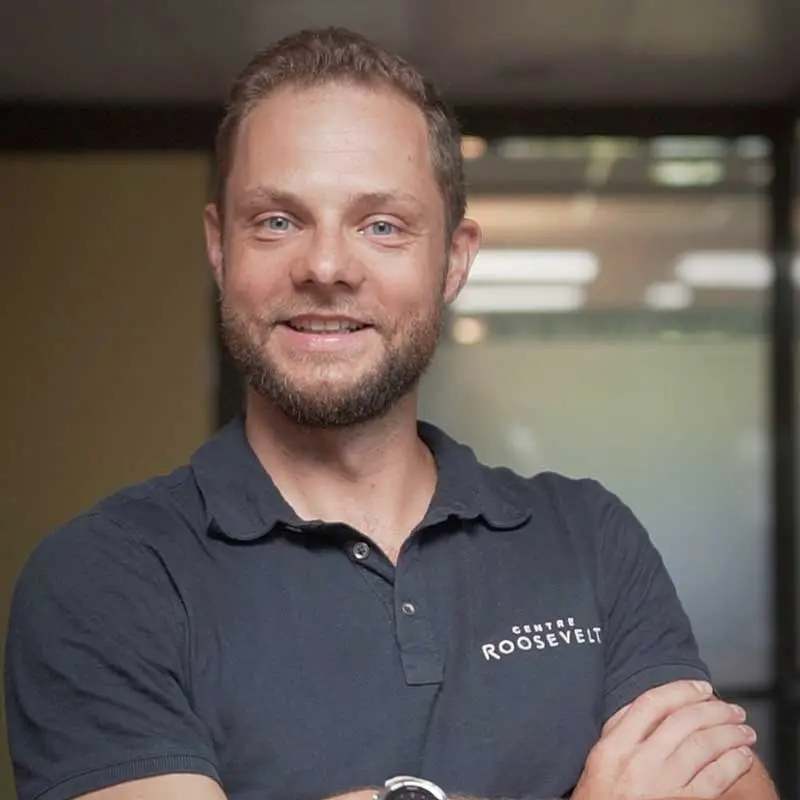 Barthélémy Epale kinésithérapeute centre roosevelt